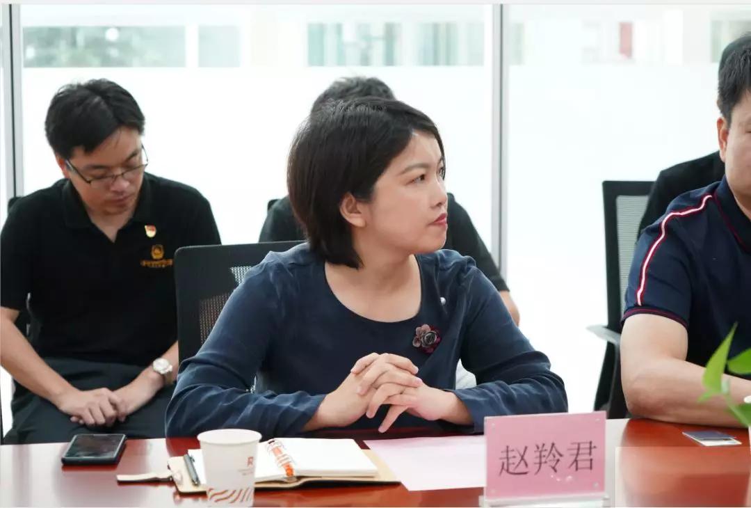 珠江钢琴与中央音乐学院鼓浪屿钢琴学校校企合作再谱新章_李昕