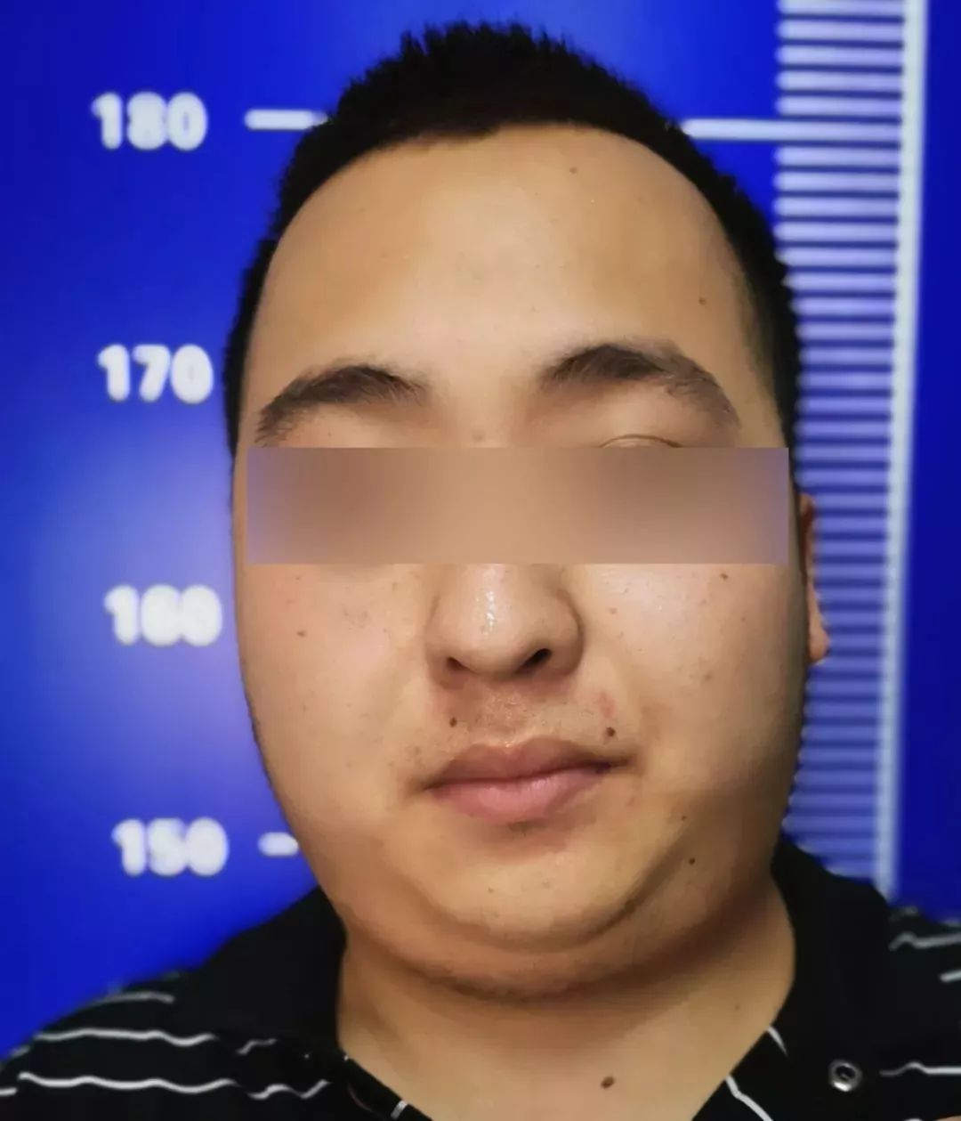 车贴是林耀东手机屏保是林耀东最后也落得林耀东的下场