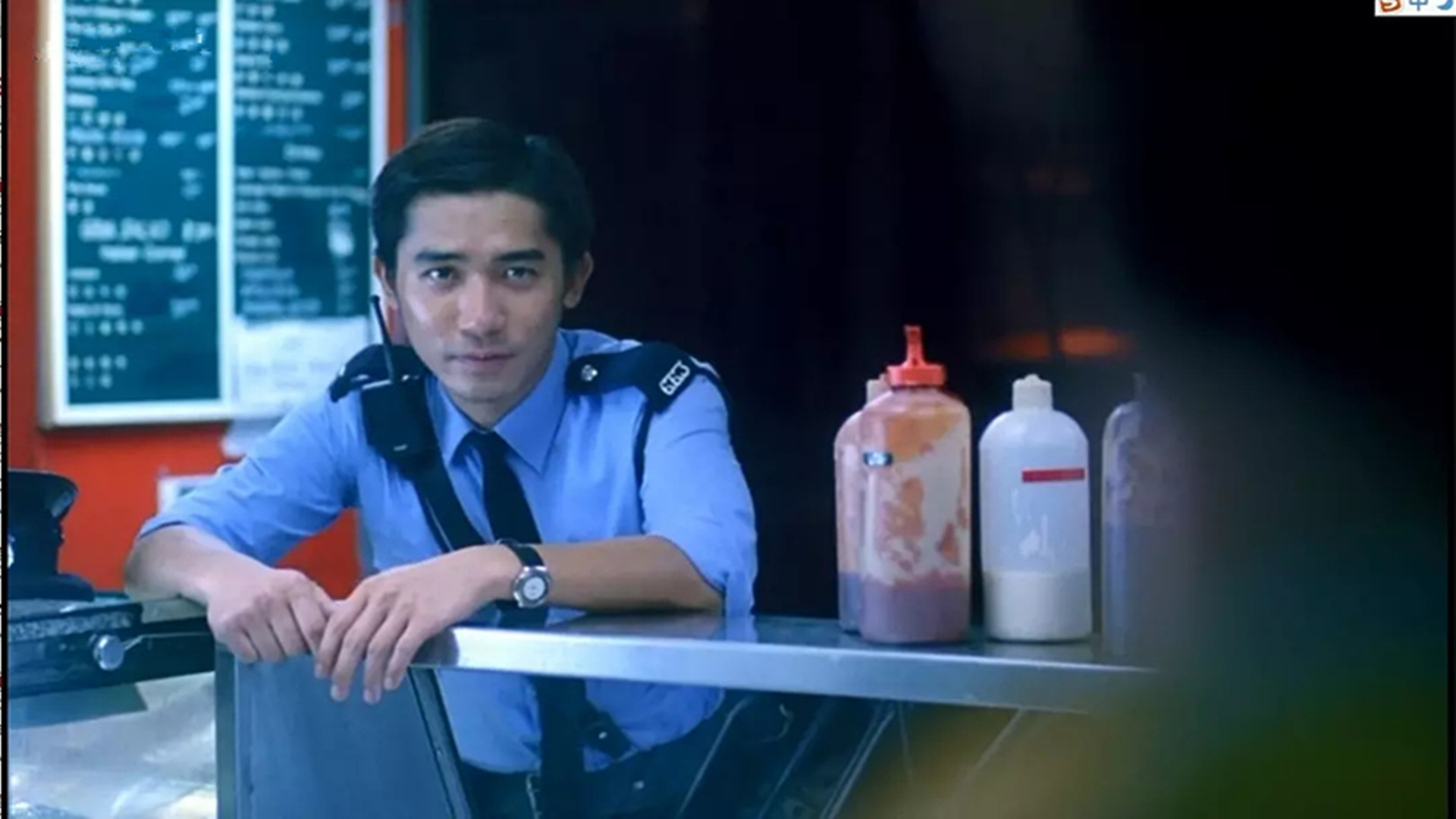 1990年上映的《喋血街头》是梁朝伟和张学友主演的一部动作电影,影片