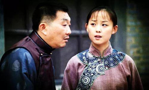 62岁演员李耕,演了30多年配角,如今拥有了自己的公司