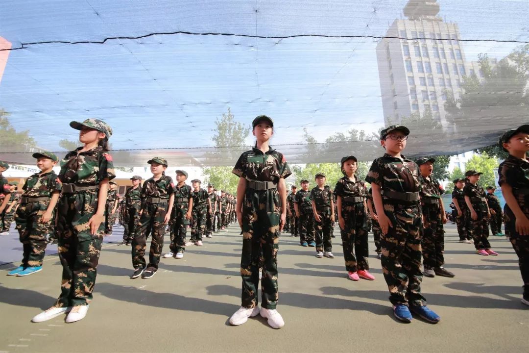 少年軍校鑄軍魂堤小少年當自強濟南市堤口路小學少年軍校軍訓課程紀實