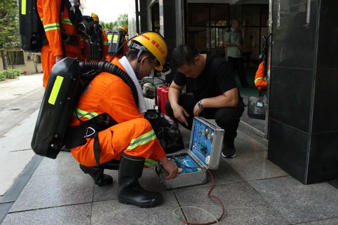 龍巖市煤礦礦山救護隊 通過全國礦山救護隊質量標準化考核