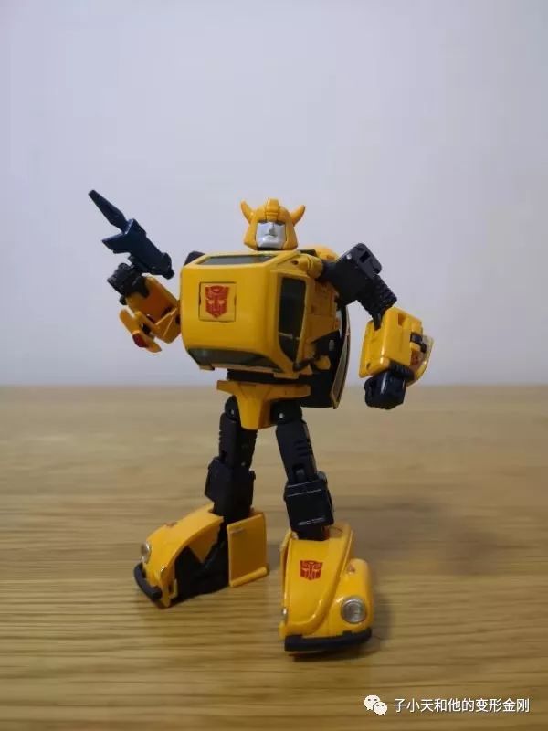 评玩具子小天甜菜测评变形金刚mp21大黄蜂玩起来很顺手值得入手