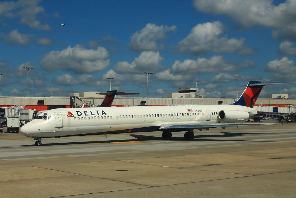 麦道md-88飞机图源:航空信息网站 aeroinside航空公司信息网站