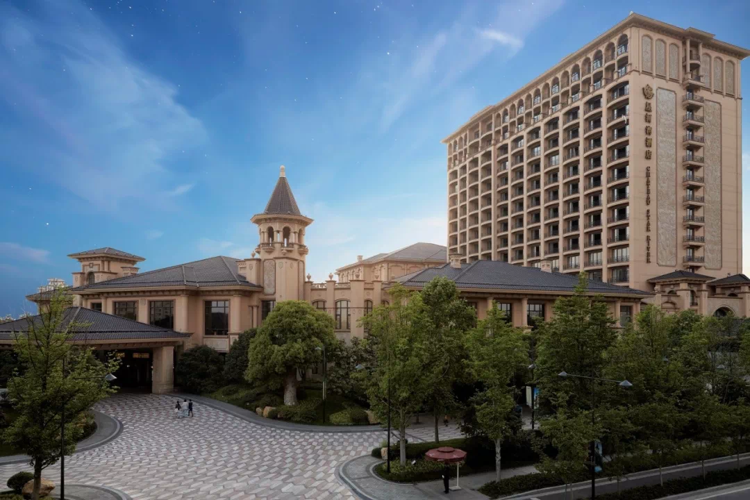 星河湾这个烫金的身份标签7月14日即将再度耀眼