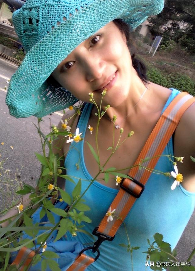 张小磊,12张老照片,30多年前的女明星,清纯俊俏明眸善睐