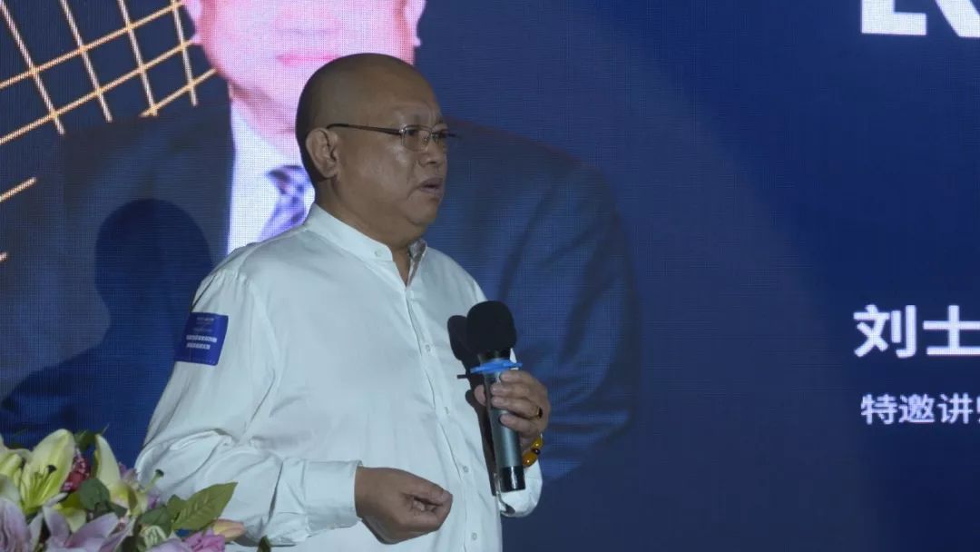 本文作者:刘士进刘士进,米莎贝尔集团董事长,优秀企业家,曾被授予"