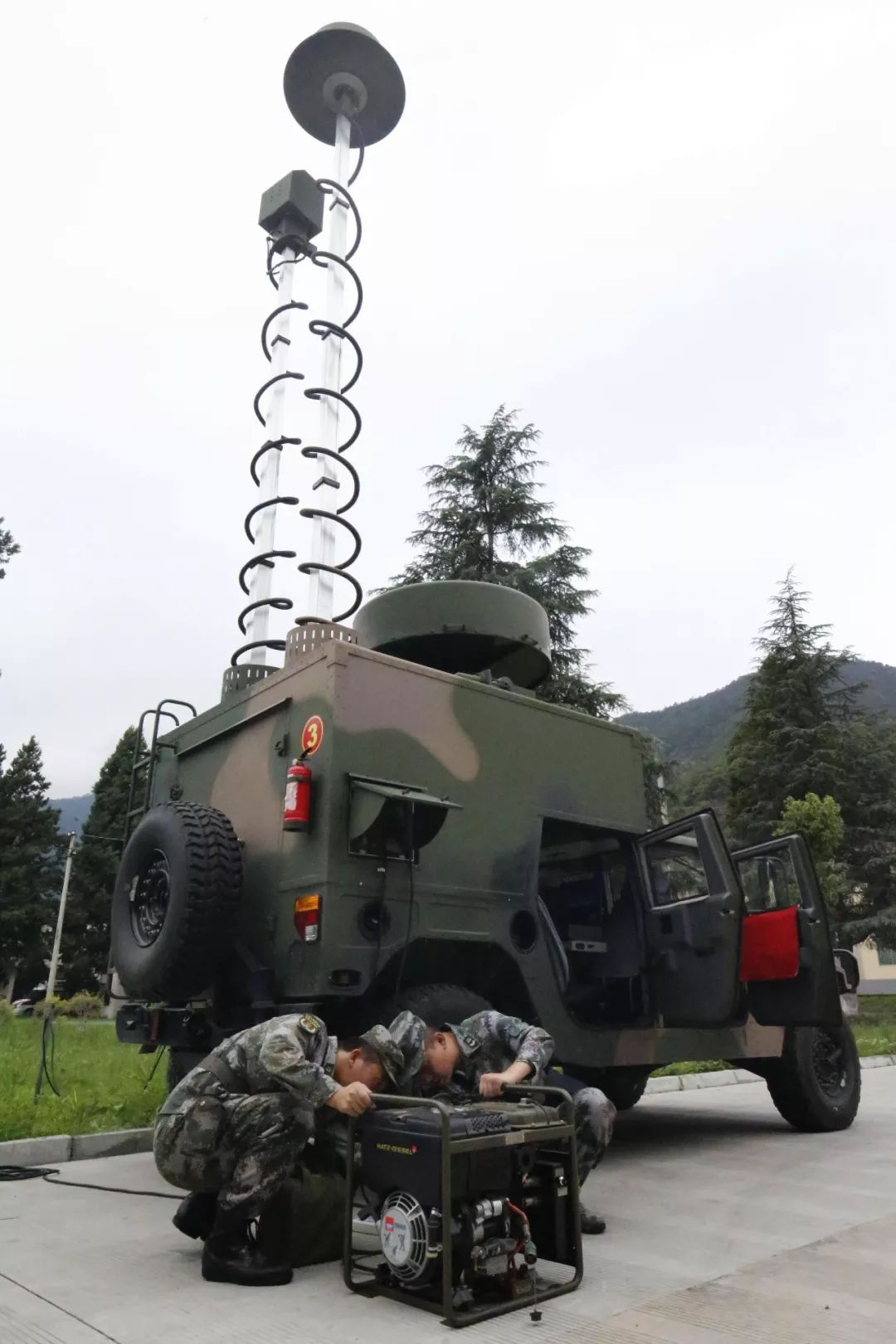 挑战通信兵在这里建起指挥所