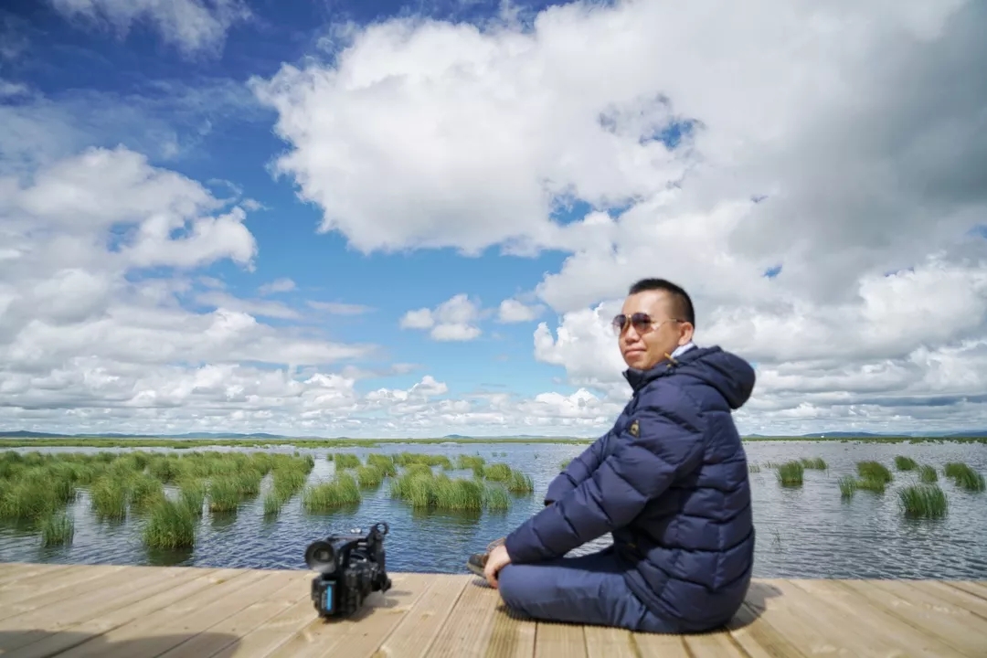 晶羚专访知名旅游博主一路南风人生的长镜头应该有旅行有美景