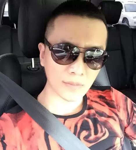 宁没收入绝不坑粉的4网红本亮大叔上榜第一央视都认可