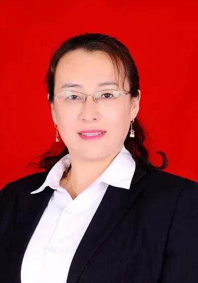 张春艳,女,1972年4月生,神木市中心敬老院院长.