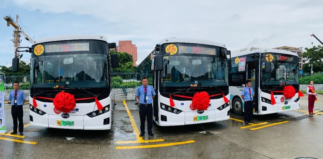 这条跨市公交为深圳m184线延长线,起始站点为东莞长安西站-福凤路公交