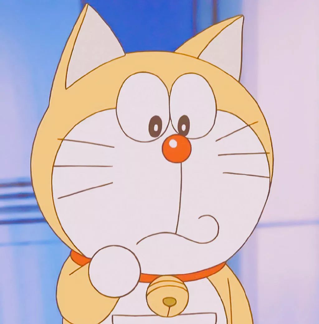 头像假装快乐的人都是熬夜的一把好手