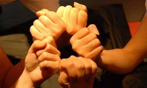团队协作能力决定职场"生死存亡"!如何协同作战,才能达到1 1>2的效果?