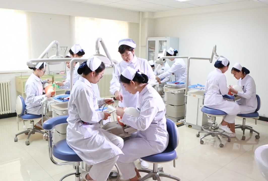 包含北京大学口腔医院