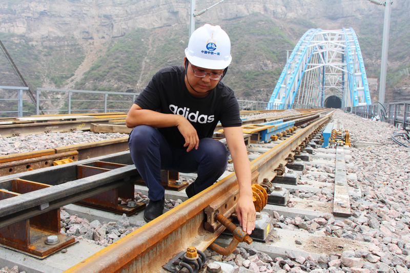 陈慧一位蒙华铁路工程师的责任与担当