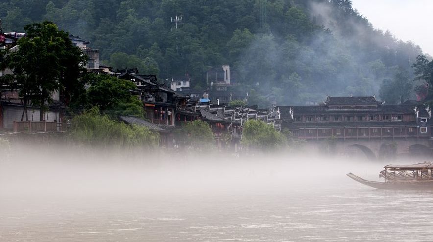 雅安雨图片