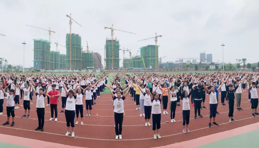 厚德自强追求卓越安徽省泗县第三中学举办青少年卓越领袖特训营