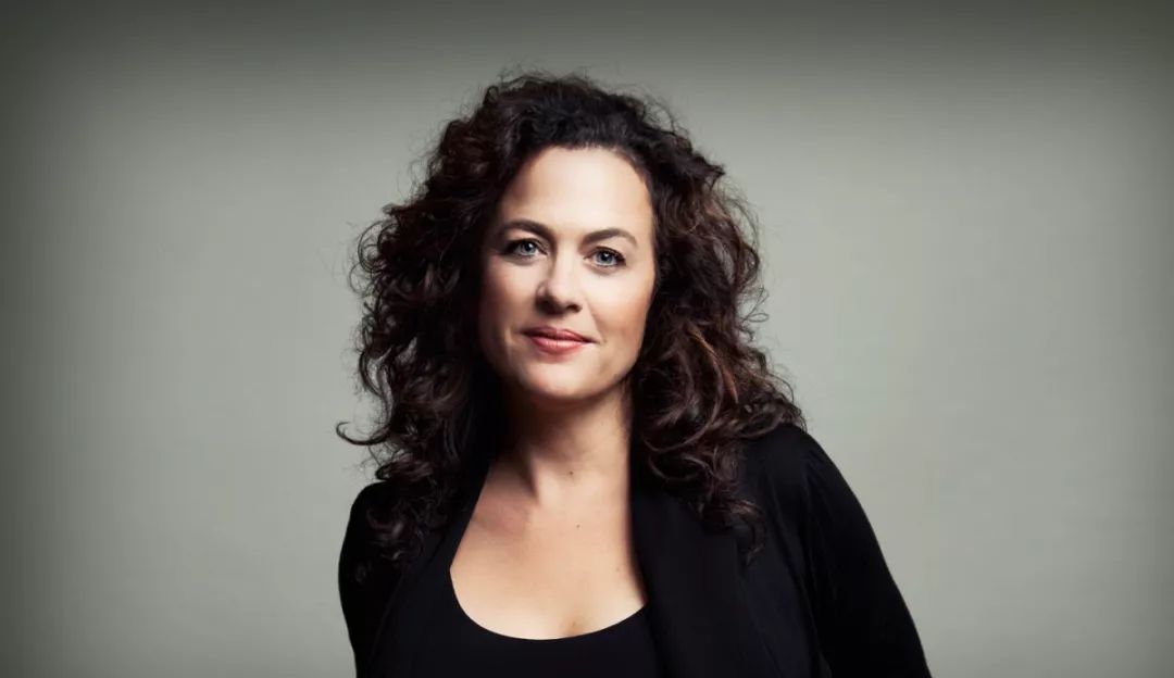 比赛来华教授大都会男中音nathangunn夫妇代表伊利诺伊大学锁定评委席