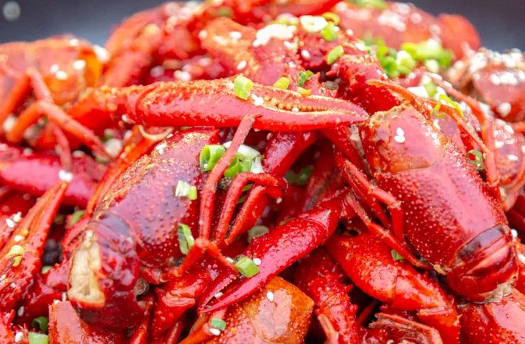 宜城大虾4啊~这个香味,老板,再给我来一碗饭!