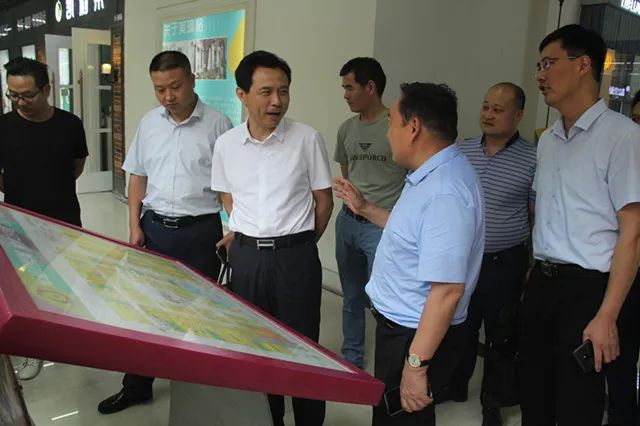 商城县人民政府县长周哲一行莅元通纺织城考察