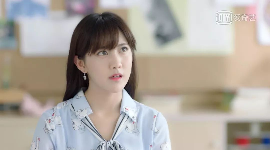 爱撩专访snh48李艺彤戏里戏外中二永在