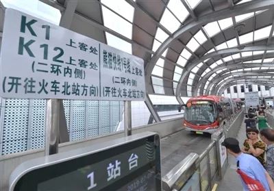 6:00-22:00出收车时间:从金沙公交站出发,行驶至二环高架北半环,经