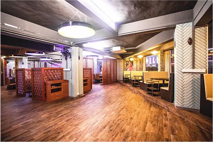 丰顺男子抓住一只传奇大螃蟹吃完后横着走