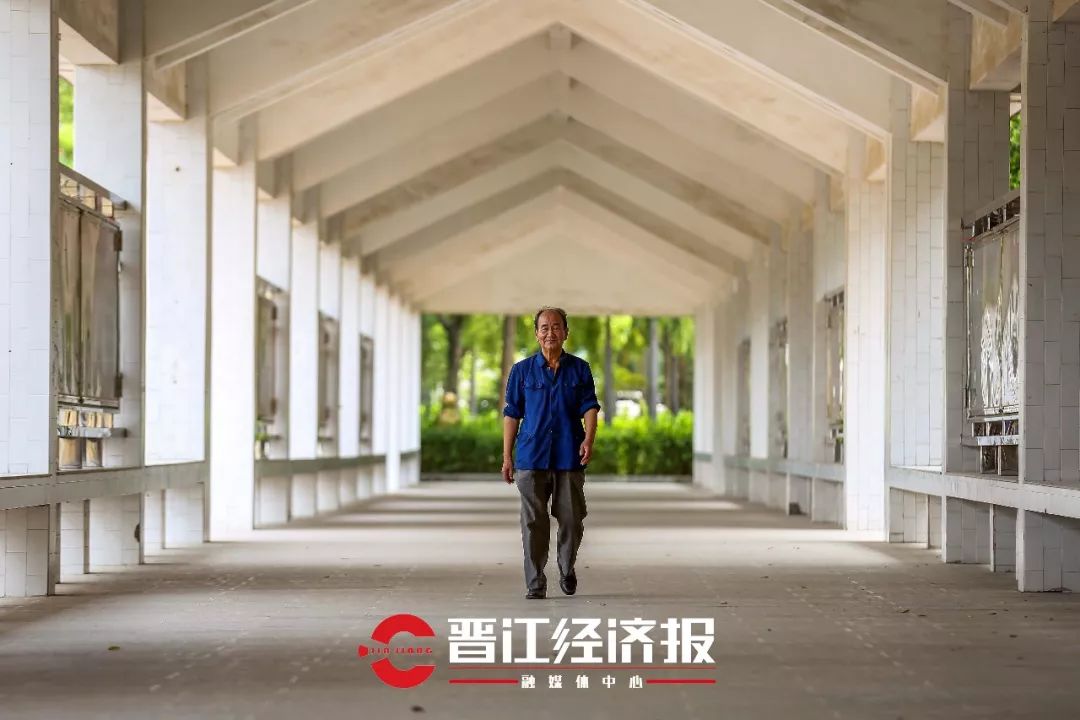 咱厝咱人柯子江一位74岁农民十几年发超100000000元办学奖金