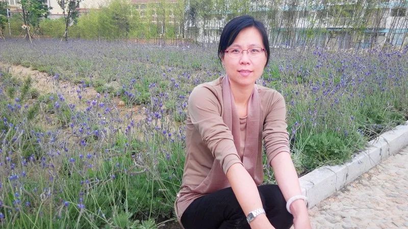 陈惠卿,地理组优秀教师.硕士研究生,市骨干教师.