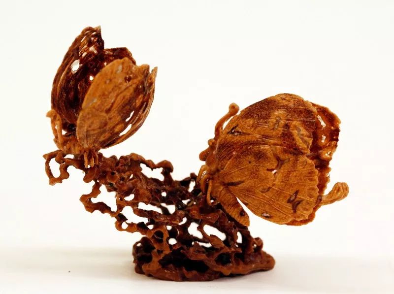 潍坊市核雕协会13562641160(史同刚),13573666109(于东)潍坊市非遗