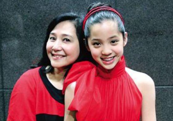 他和妻子恩爱24年,让妻子怀孕7次流产4次,妻子56岁还想生子_傅娟