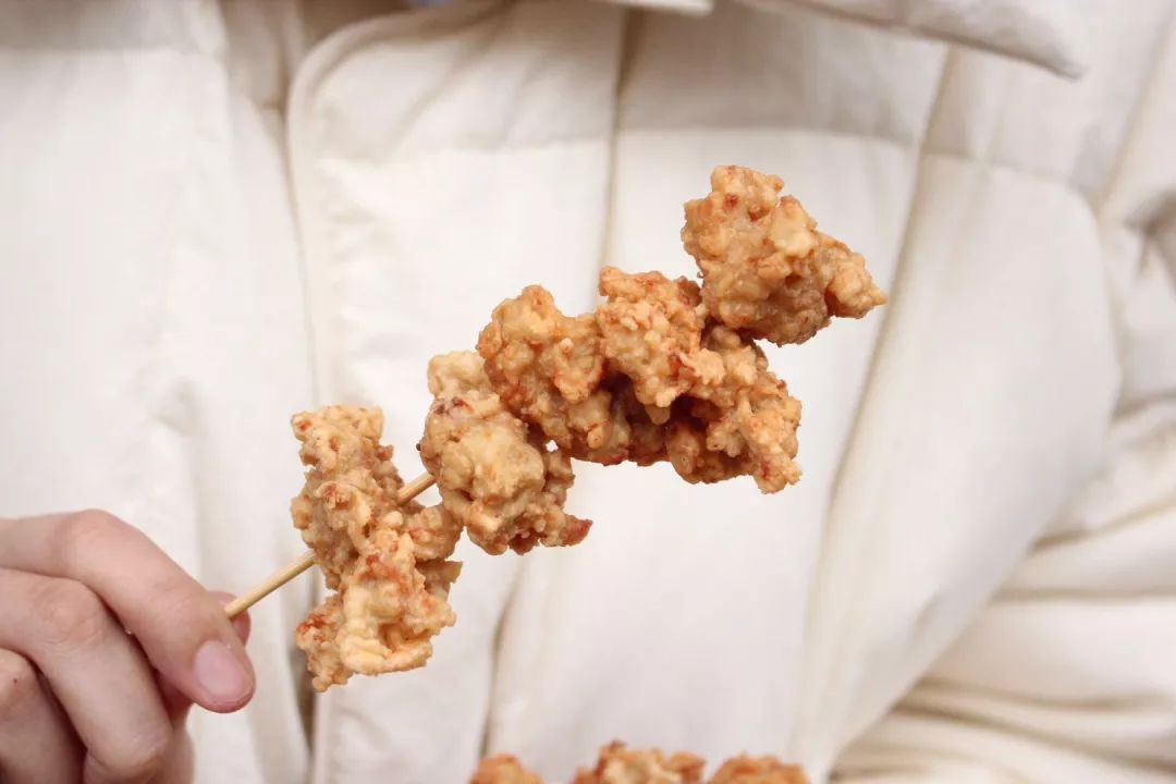 开在老城区里的炸物小店,想吃只能打包!