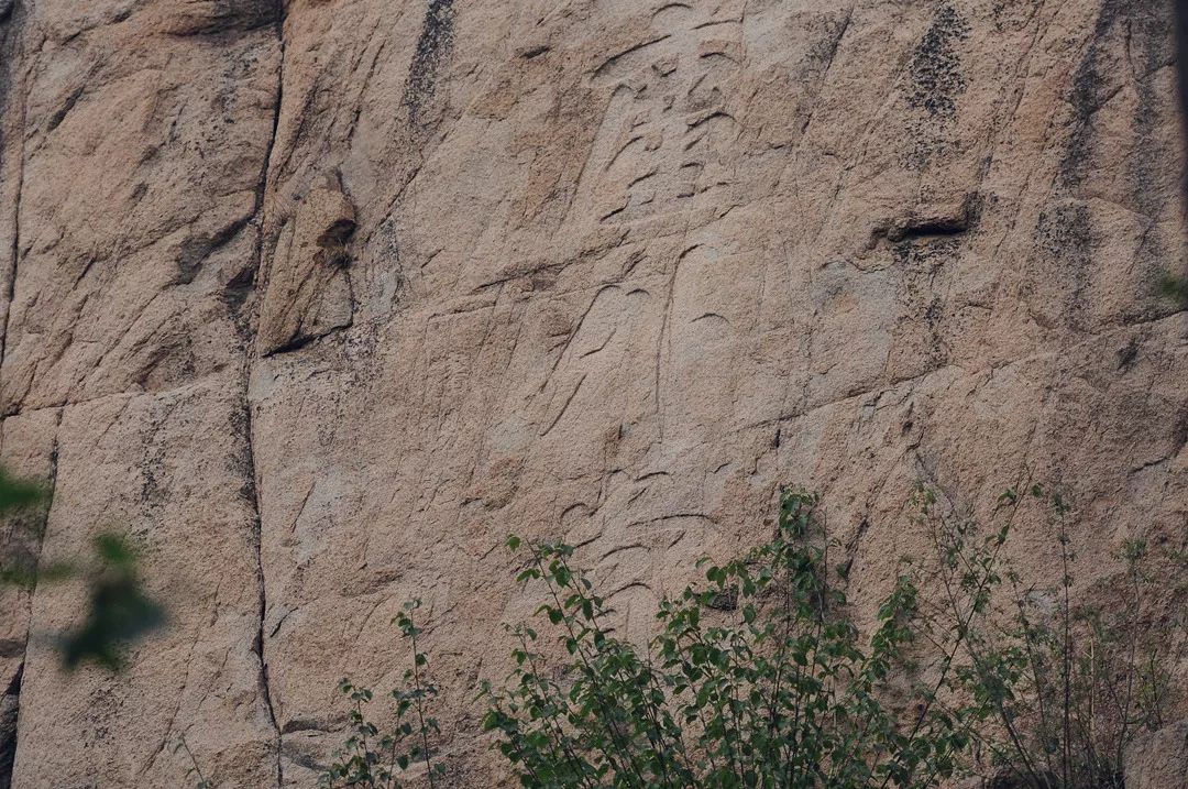 难度指数4颗星到遇仙石的一条古道沿途有南天门,一线天,熊猫石,玉兔石