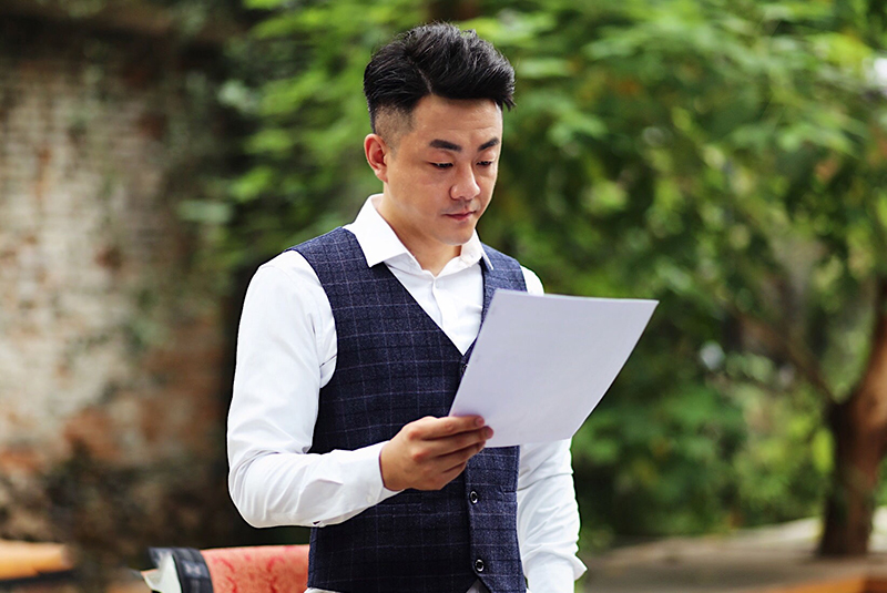 《白发》收官 毛凡饰演史上"最萌"皇叔范阳王_宗政