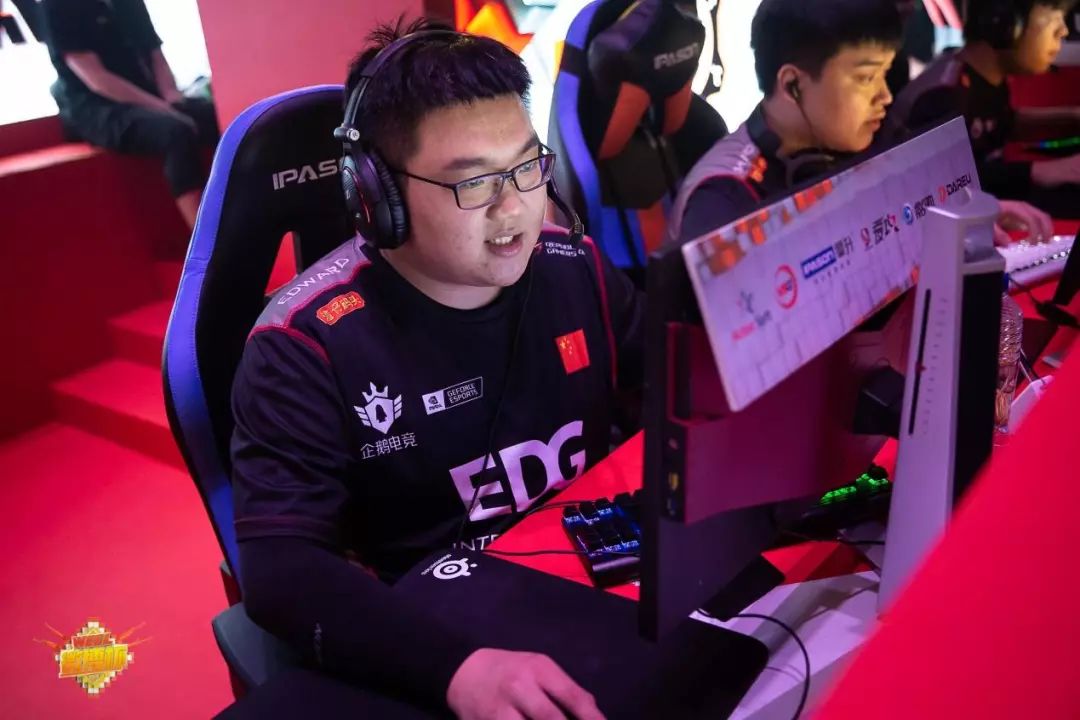 agon电竞局丨群雄会战,枪响苍穹!