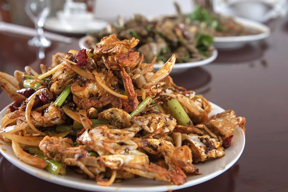 当美食邂逅大海浪漫夏季让您尝遍乐亭味道