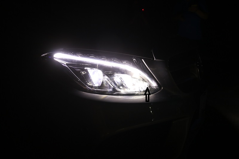 随心所欲让小c更智能奔驰c200l升级高配led智能大灯原厂全新马瑞利