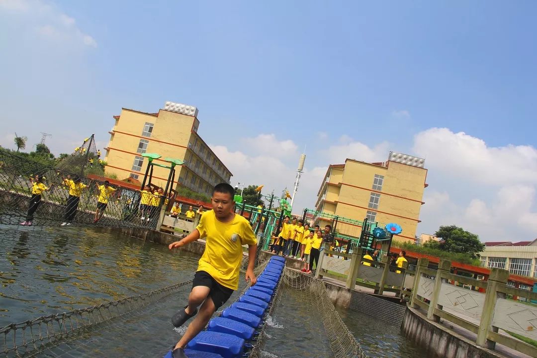 泸二外玉蟾培训学校2019年七彩夏令营活动纪实四