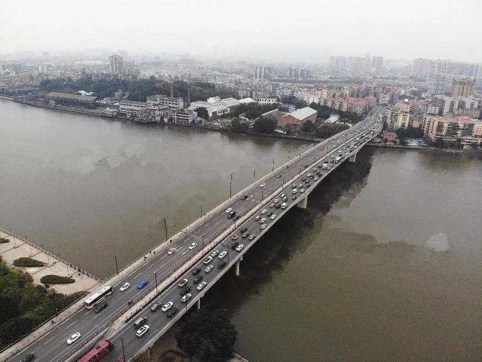 同心桥横跨广佛图片