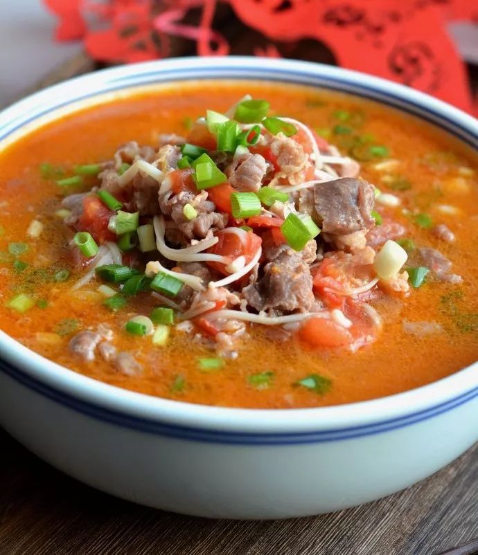 番茄金汤肥牛色泽金黄酸香可口好吃不胖