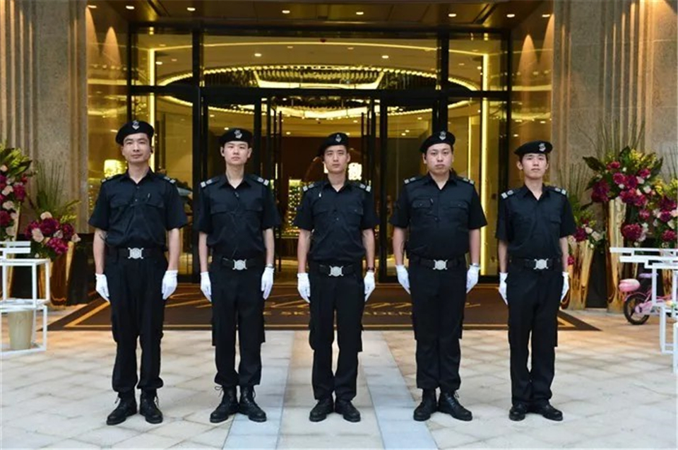 现今社会高质量的物业安保服务才是人们生活的需求