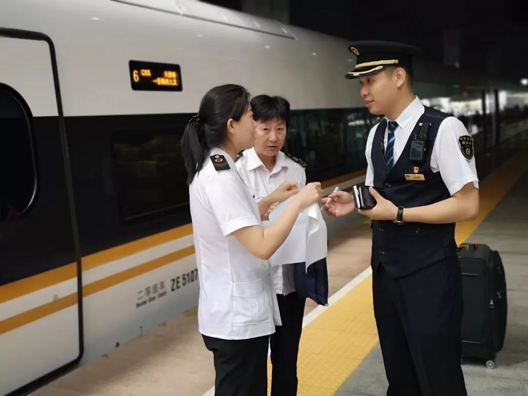 天津首列直达香港高铁开车!全程只需10小时(附攻略)