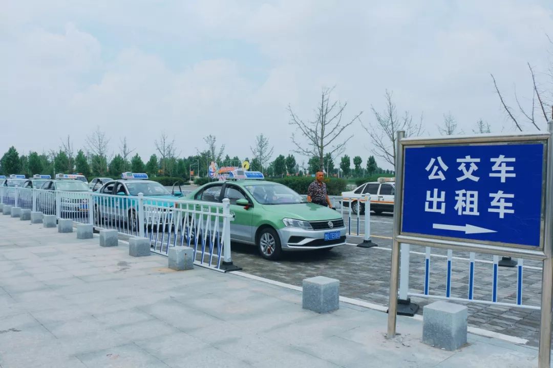 7月10日零时夏格庄站正式开通运营