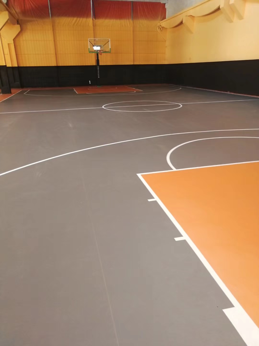 夏季多雨篮球场pvc地板应该如何保养