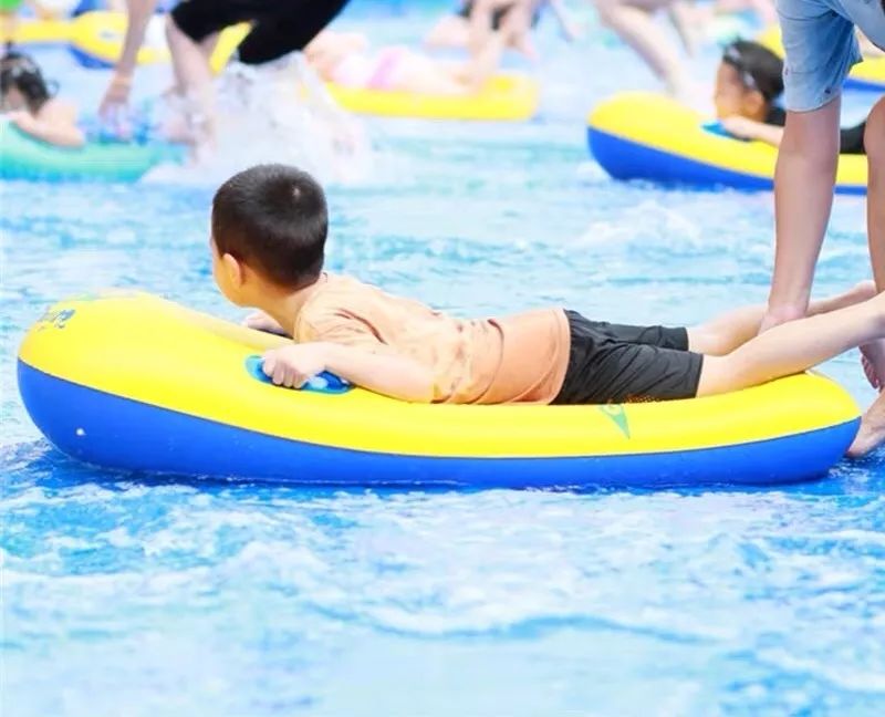 快乐冲冲冲梦幻泡泡秀有趣有料的夏日清凉体验只为给孩子一场举办的