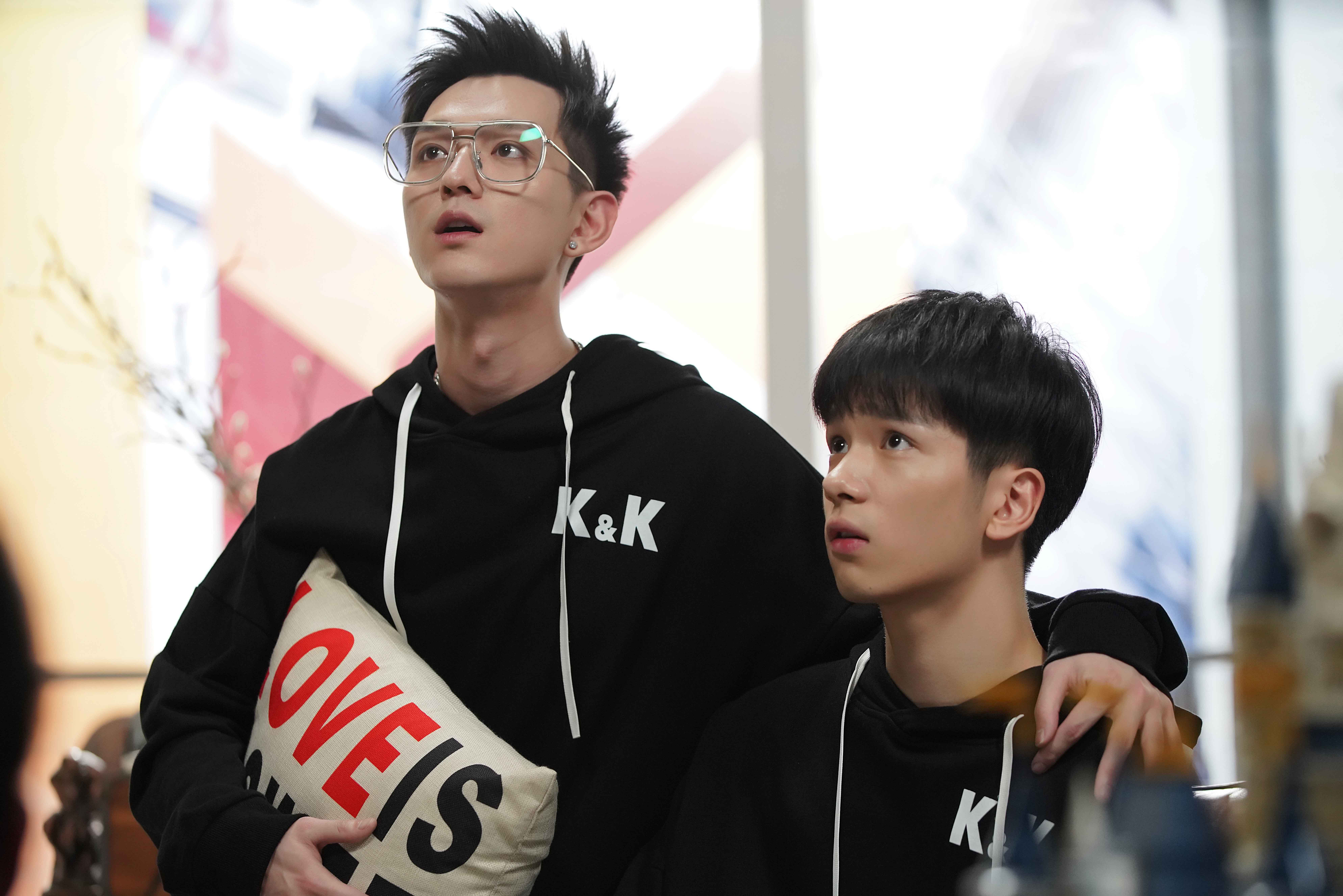 《亲爱的热爱的》热播 杨紫李现文苡帆陷三角乌龙_grunt