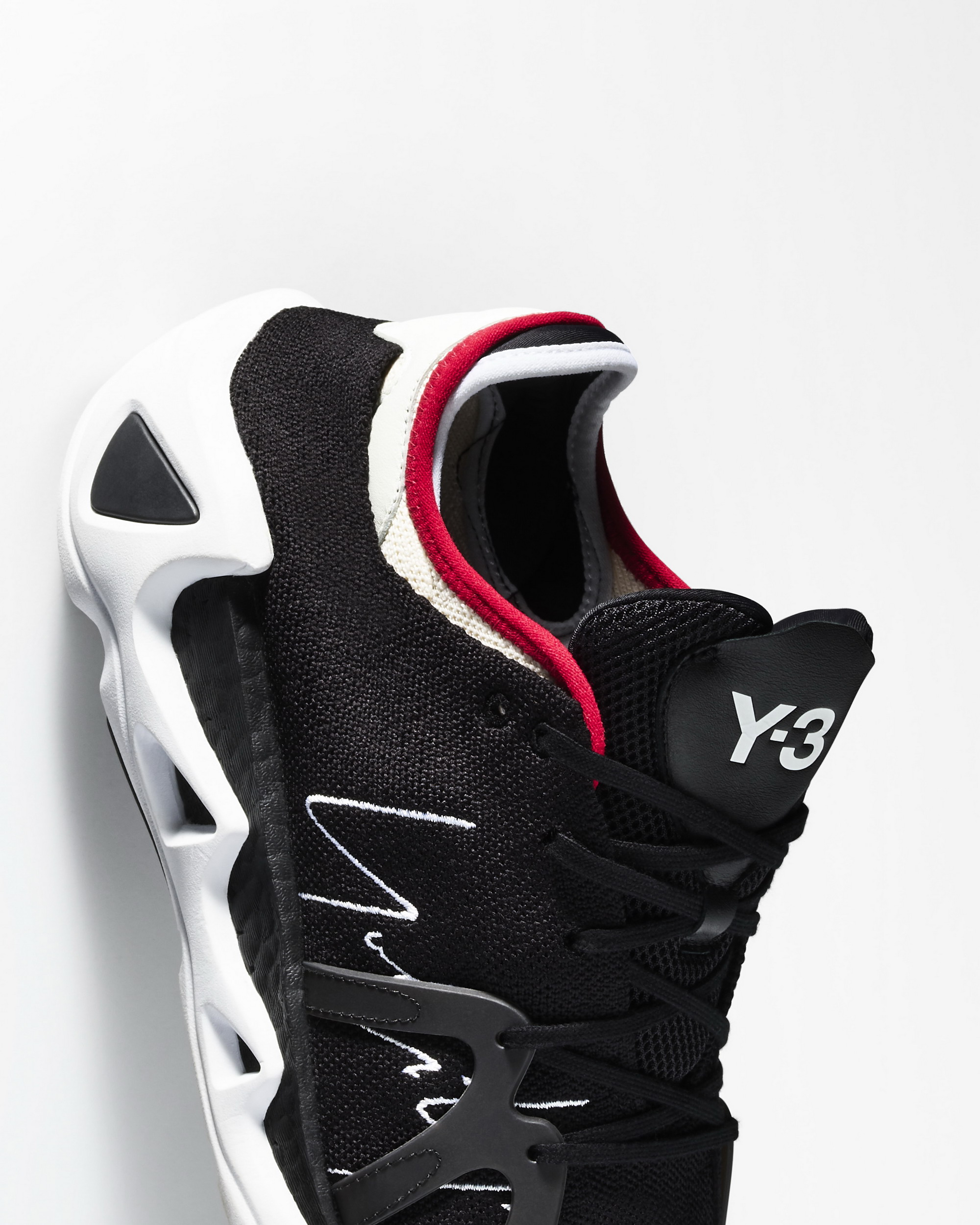 y-3 fyw s-97:山本耀司重塑adidas经典鞋款隆重发布