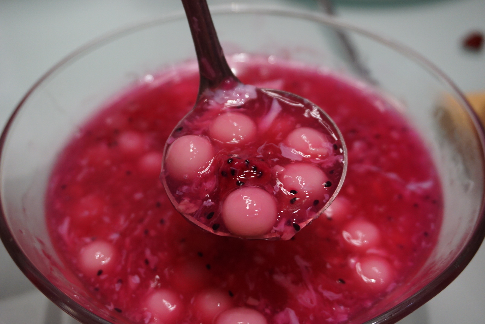 原创是谁来自山野,却把其貌不扬的客家菜做成了上桌人人抢的精致料理