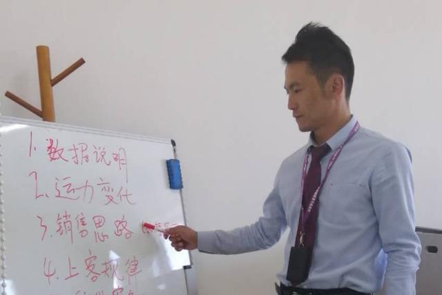 马福财说:"我希望自己能够更快成长,用实际行动为